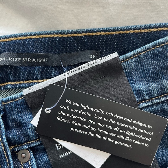 Banana Republic Women’s Jeans NWT - Picture 3 of 4